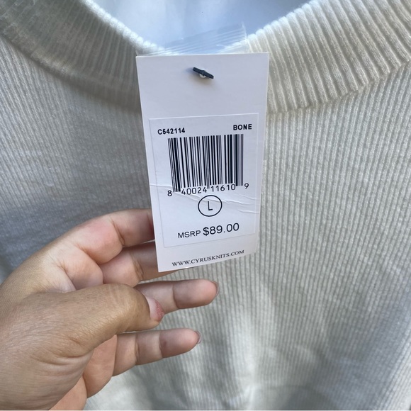 NWT Cyrus knit women’s shirt/sweater Bone white color size L off the shoulder - Picture 8 of 11
